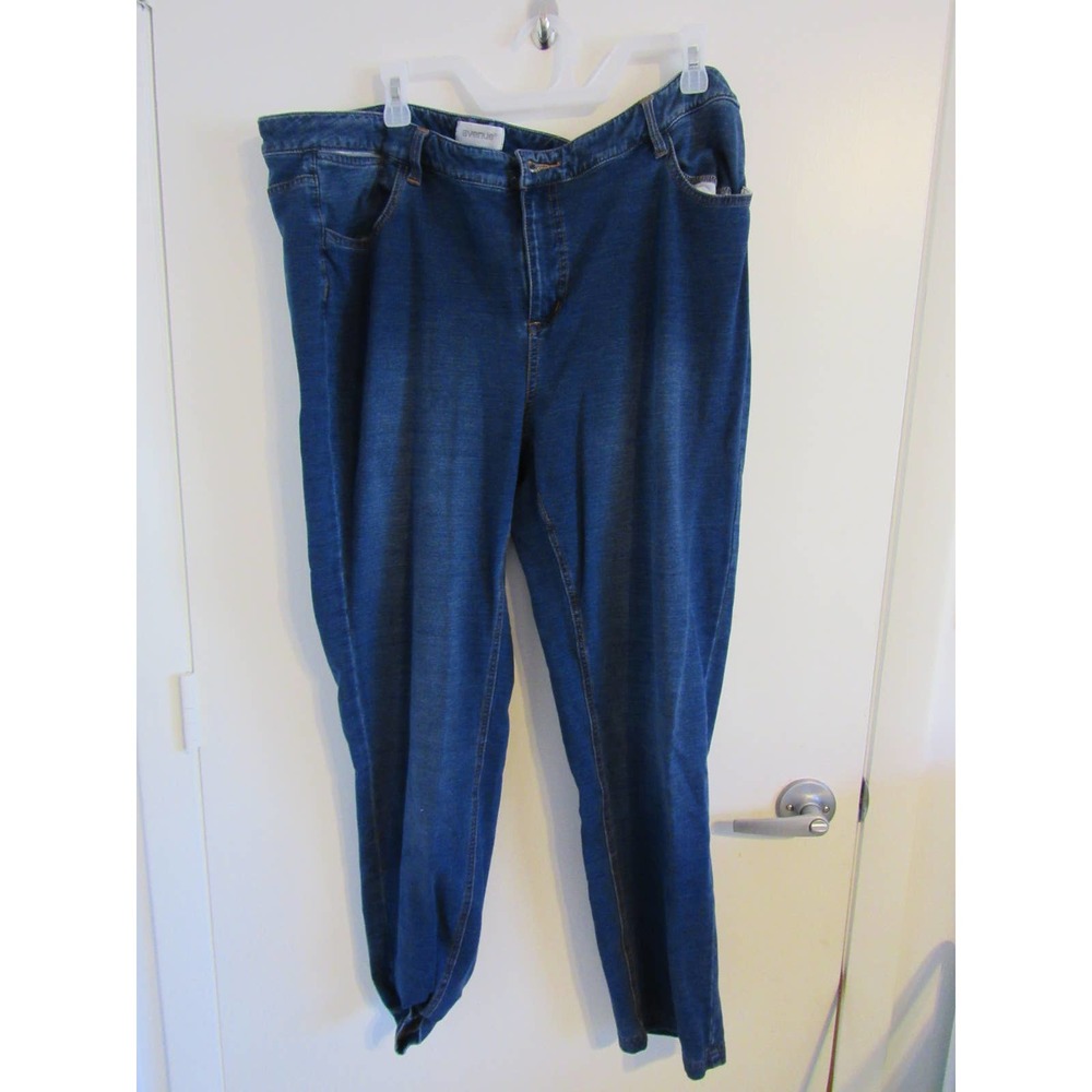 Avenue Stretchy Blue Jeans Size 18/20